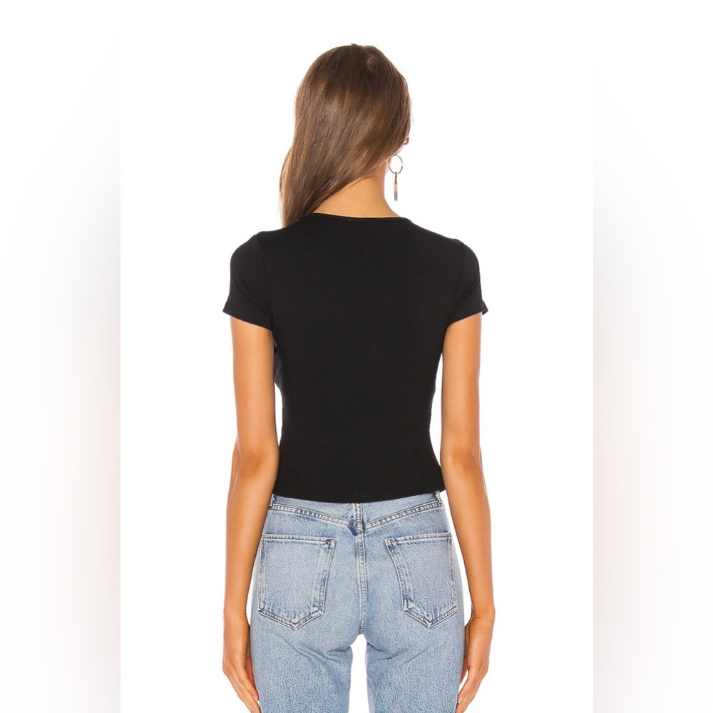 Superdown Miranda Split T-Shirt - image 2